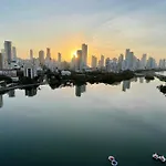 Apartamento En Cartagena, Con 3 Habitaciones