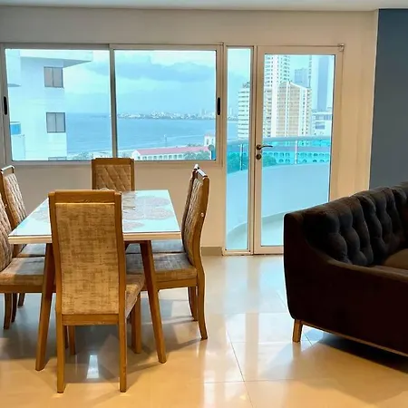 Apartamento En Cartagena, Con 3 * Cartagena